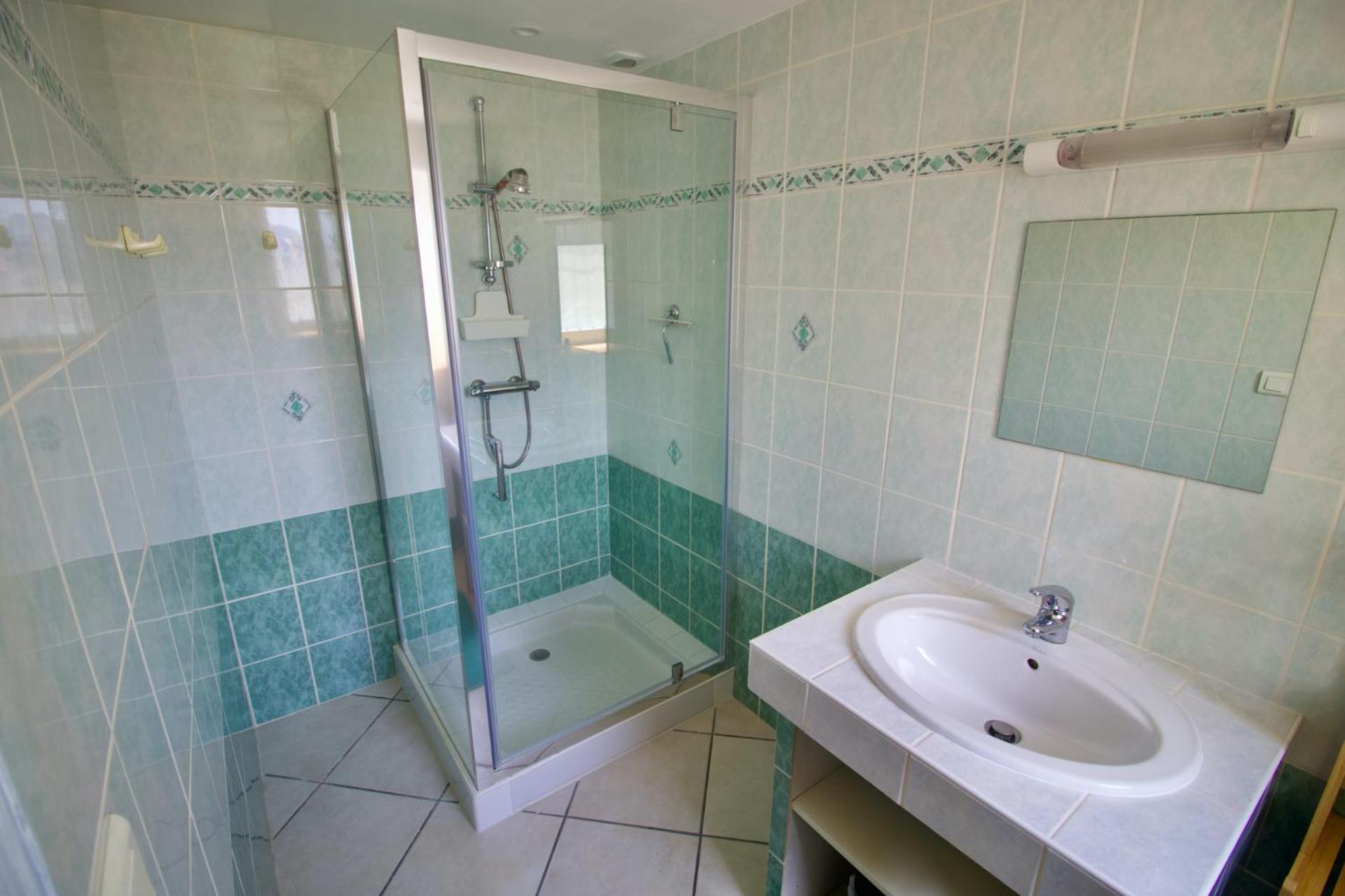 O Trois Oliviers Bed & Breakfast Louin Ngoại thất bức ảnh